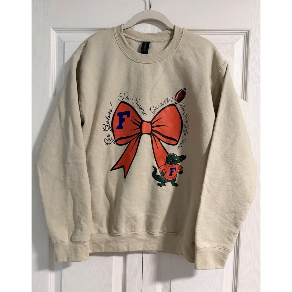Boutique Custom Florida Gators Sweatshirt Woman's Size S Multicolor Crewneck Tan